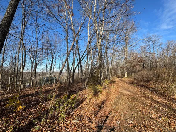 $170,000 | 71 Hilltop Drive, Branford, CT 06405