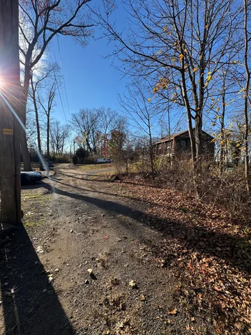 $190,000 | 71 Hilltop Drive, Branford, CT 06405