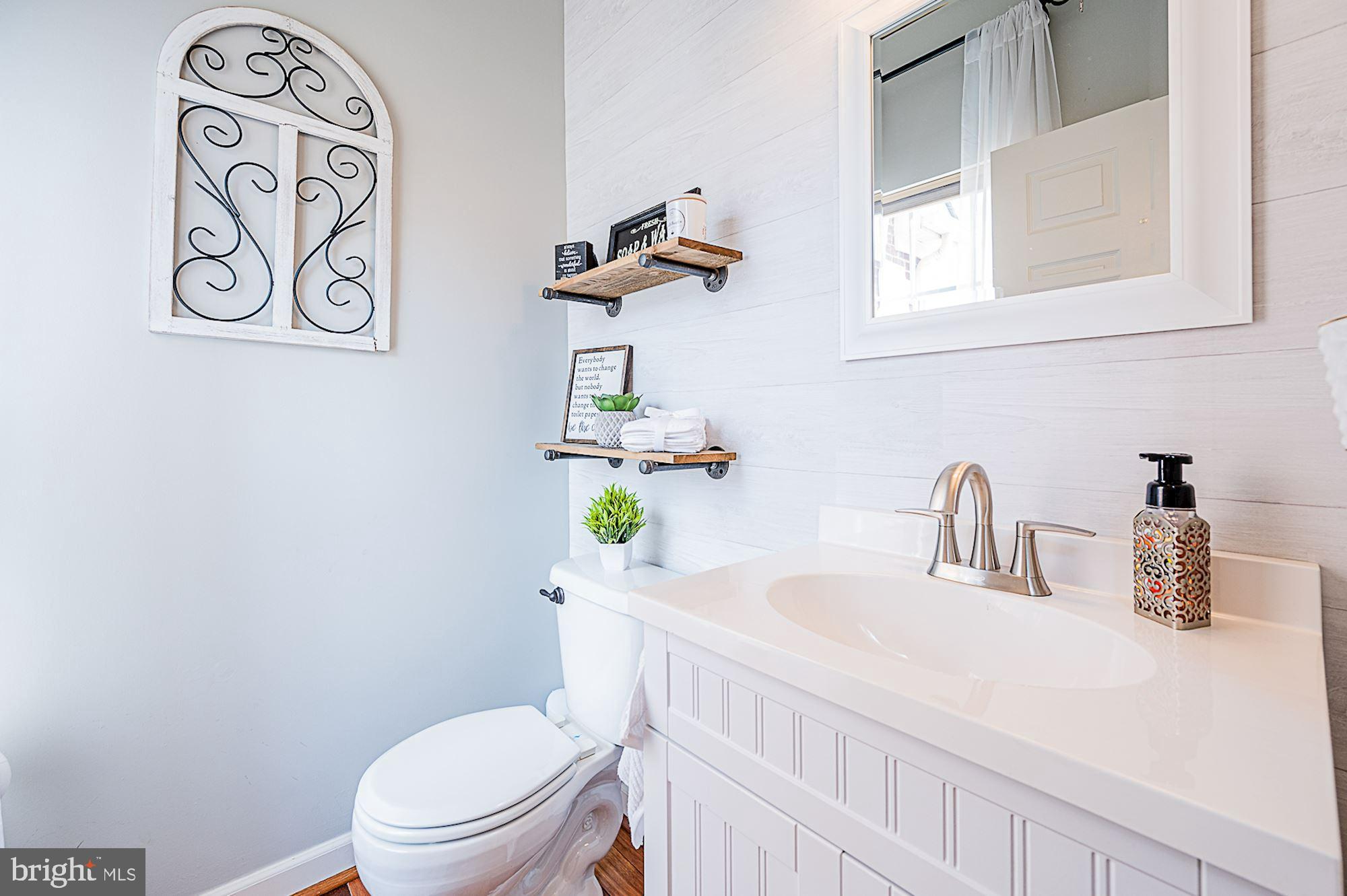 9825 Kraft Hill Road Perry Hall, MD 21128 - Photo 25 of 52 Powder Room