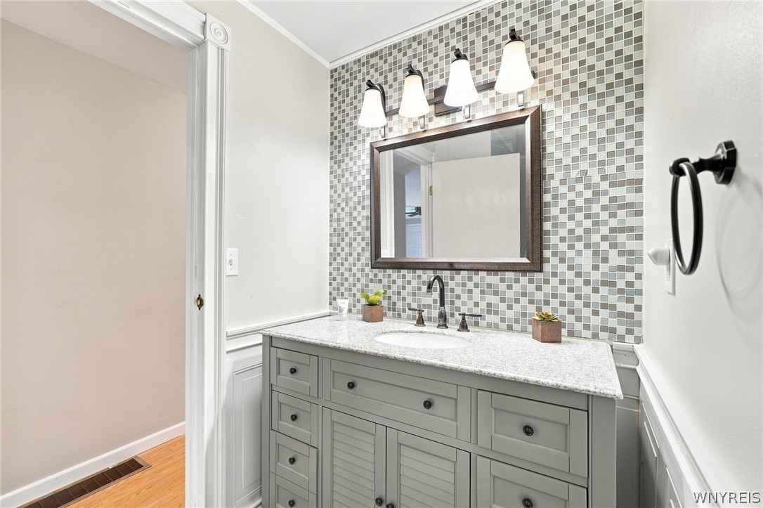 7221 Laur Road Niagara, NY 14304 - Photo 18 of 35 Gallery Image 18