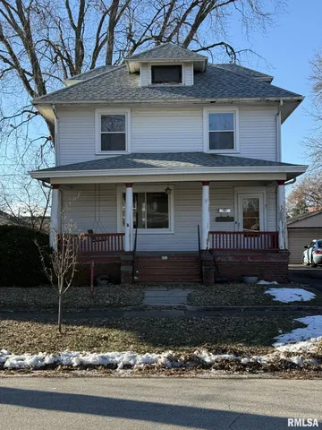 $99,900 | 682 Willard Street, Galesburg, IL 61401