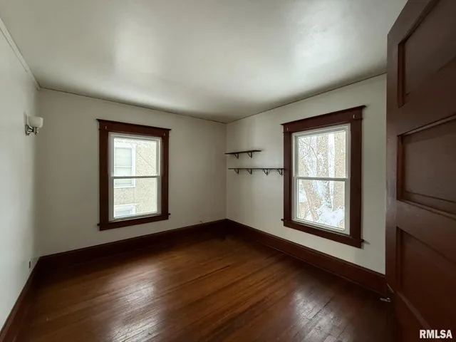 $99,900 | 682 Willard Street, Galesburg, IL 61401