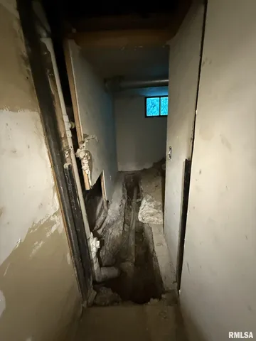 $99,900 | 682 Willard Street, Galesburg, IL 61401