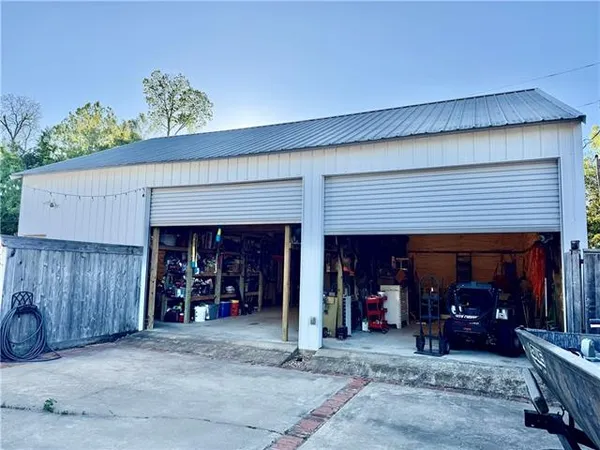 $519,000 | 5604 Courtland Place, Alexandria, LA 71301