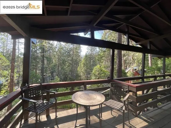 $344,900 | 25481 David Drive, Long Barn, CA 95335