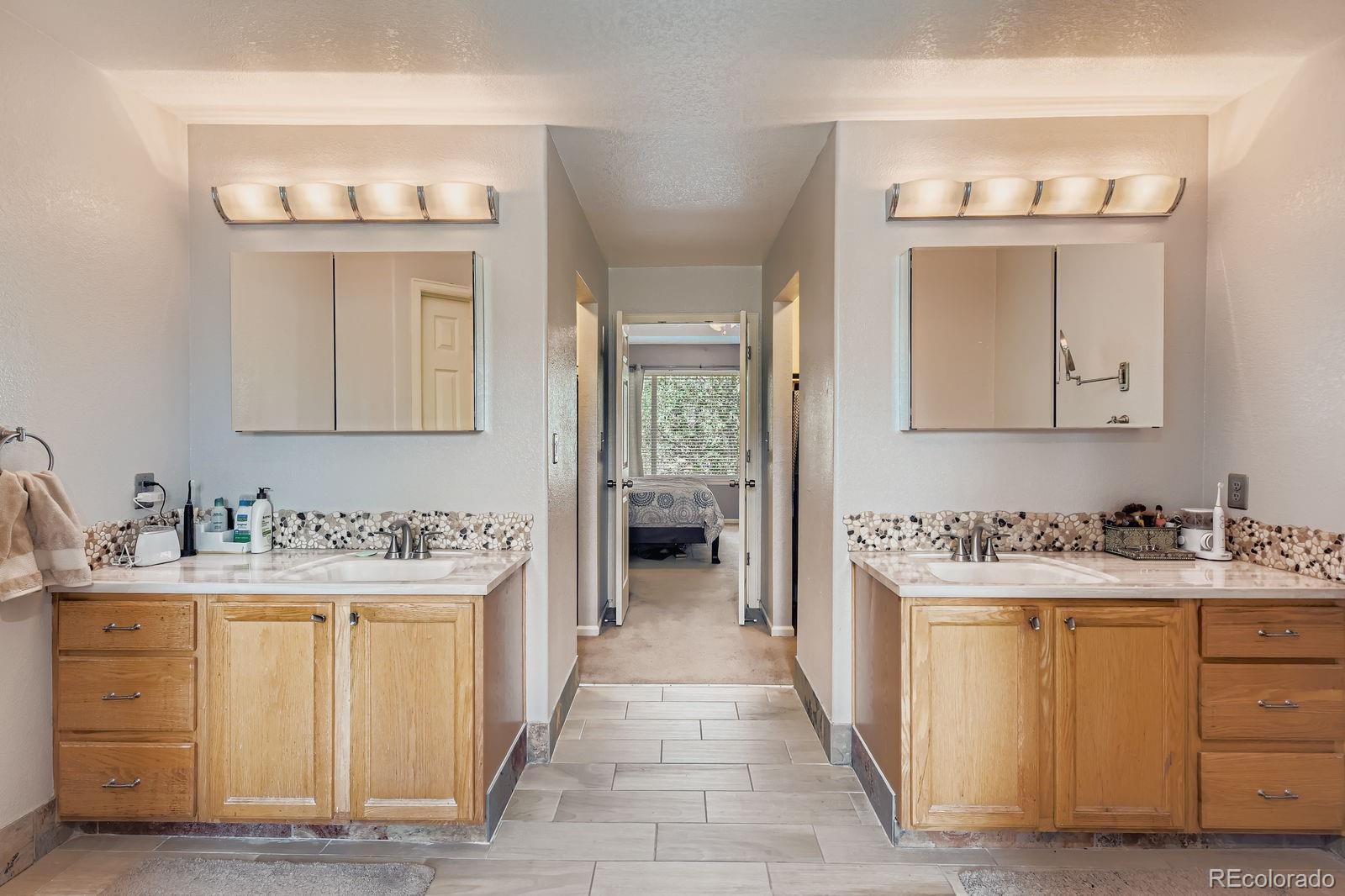 1807 Spring Water Lane Highlands Ranch, CO 80129 - Photo 16 of 27