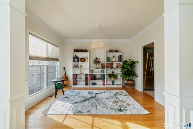 $549,900 | 160 Barkledge Drive, Unit 160, Newington, CT 06111