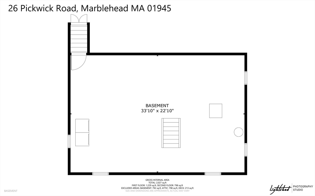 26 Pickwick Road Marblehead, MA 01945 - Photo 39 of 40 a picture of a wall with a white wall and a picture