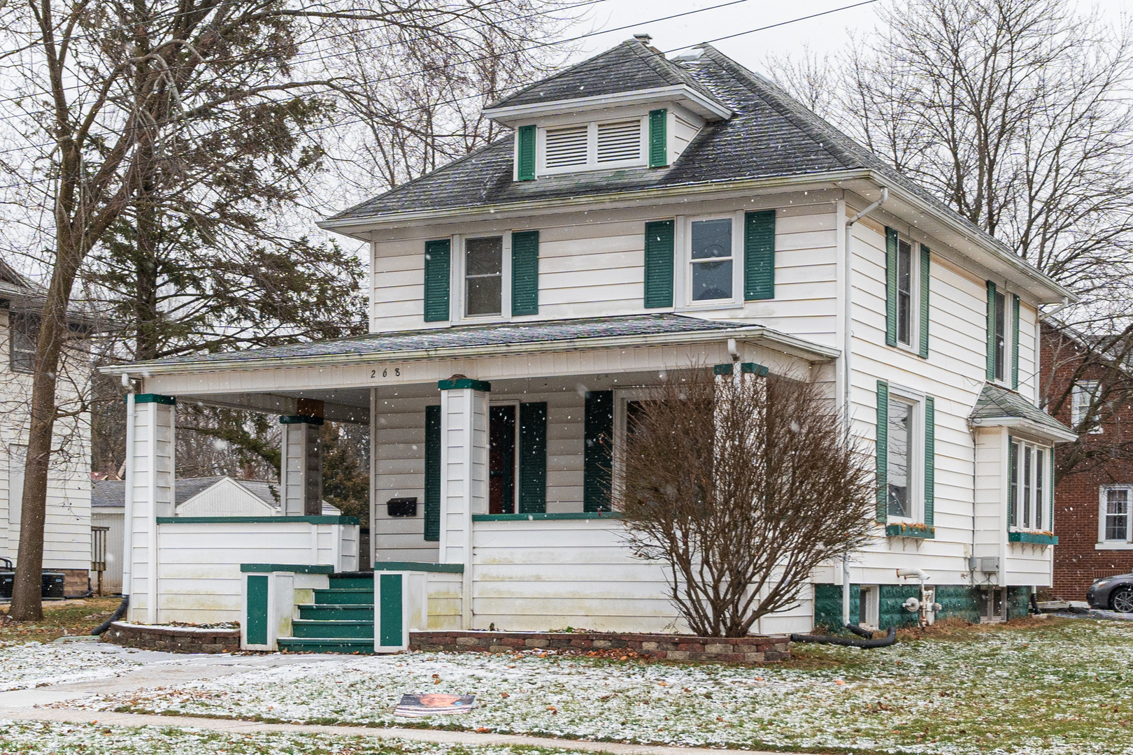 268 Charles Street Sycamore, IL 60178 - Photo 1 of 34 Gallery Image 1