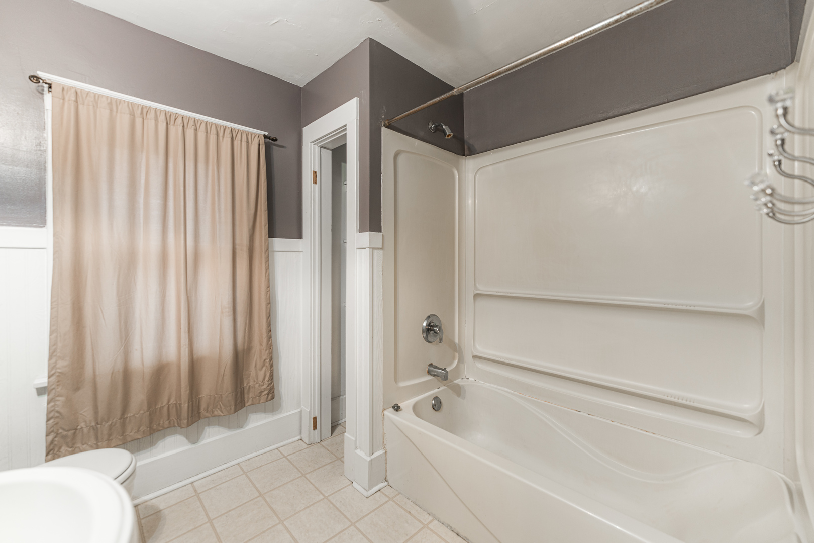 268 Charles Street Sycamore, IL 60178 - Photo 27 of 34 Gallery Image 27