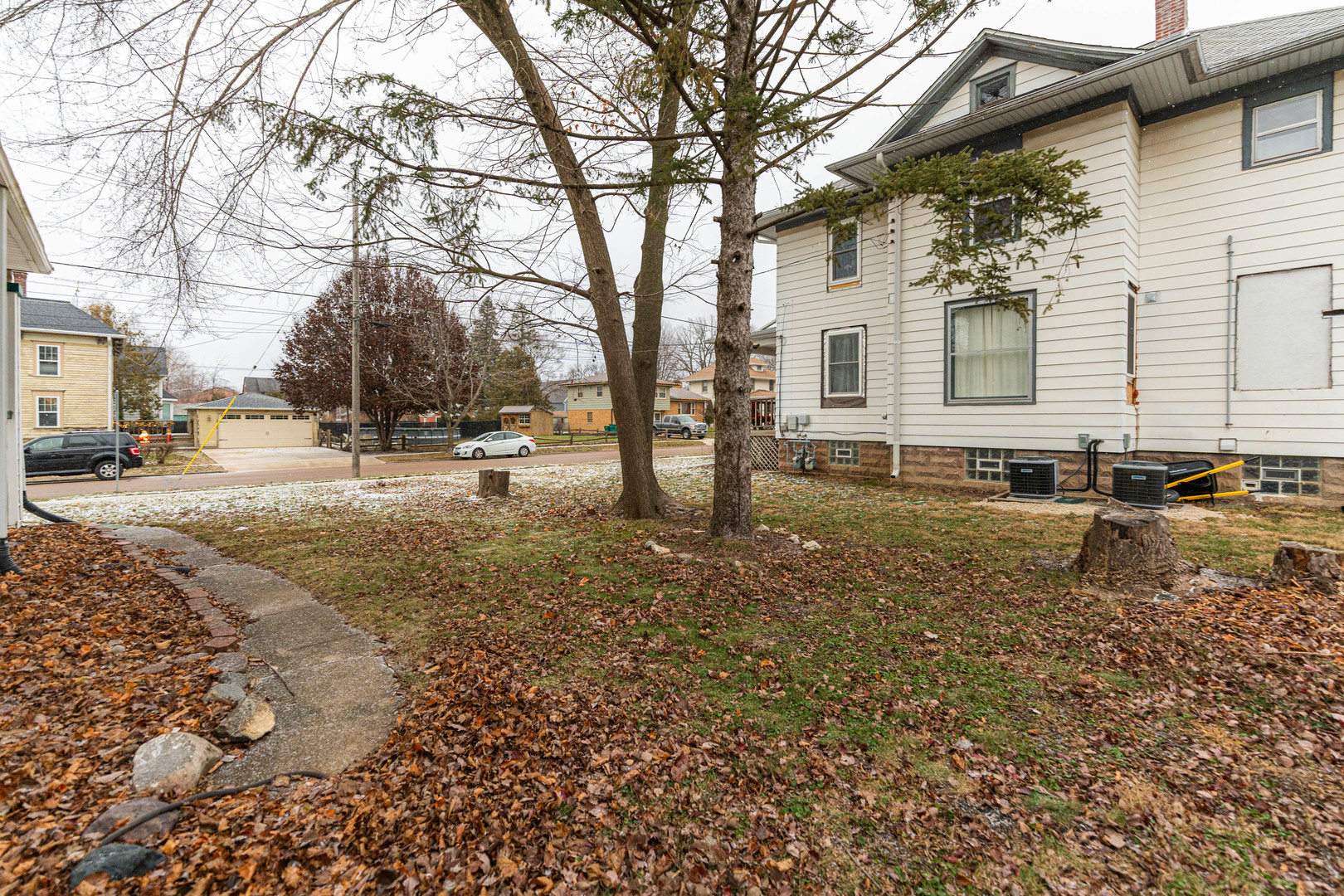 268 Charles Street Sycamore, IL 60178 - Photo 33 of 34 Gallery Image 33