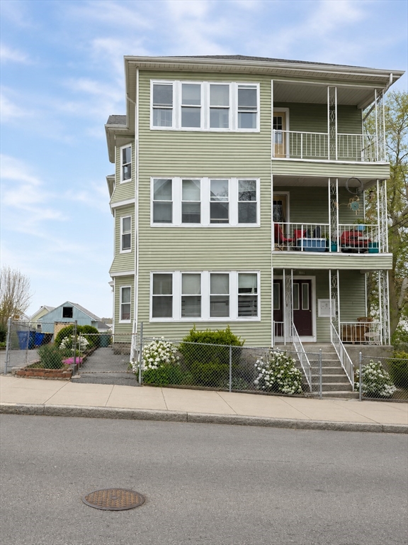 1026 Rock Street, Unit 3 Fall River, MA 02720 - Photo 2 of 28