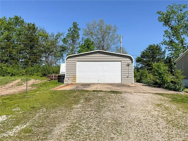 $184,000 | 3160 Elsie Drive, Sedalia, MO 65301