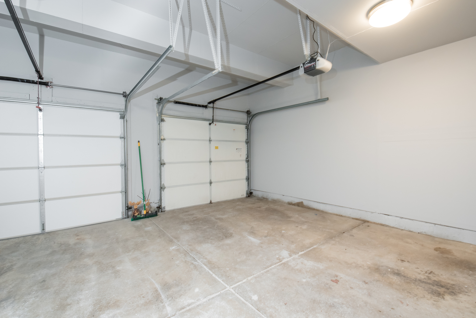 524 Bridgestone Court Inverness, IL 60010 - Photo 41 of 44 a view of a garage