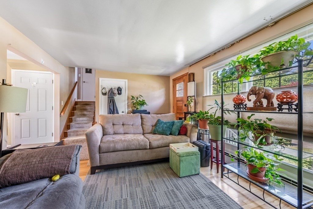 283 Douglas Road Lowell, MA 01852 - Photo 2 of 28 Gallery Image 2