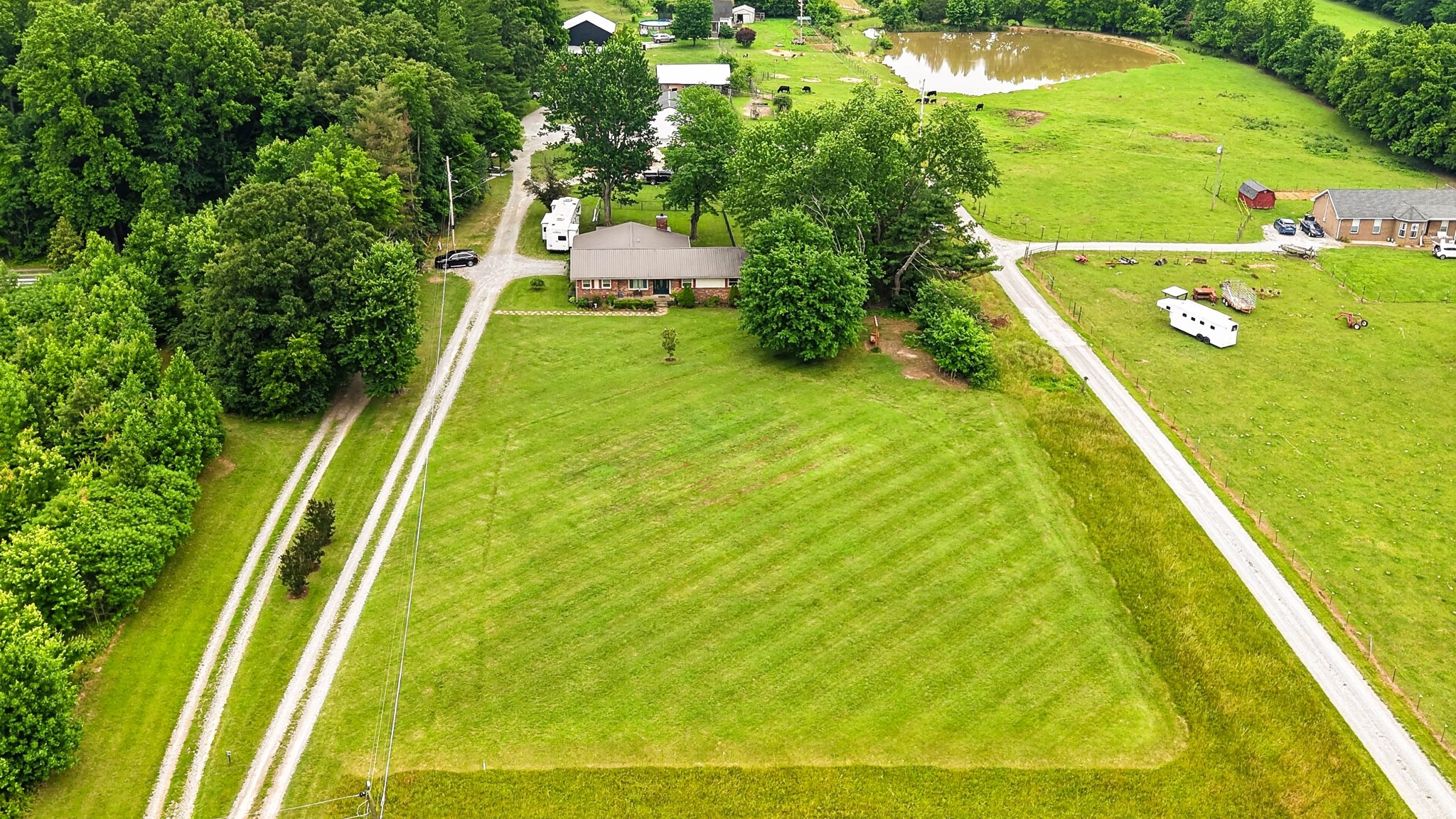 7957 Bethlehem Road Springfield, TN 37172 - Photo 7 of 60