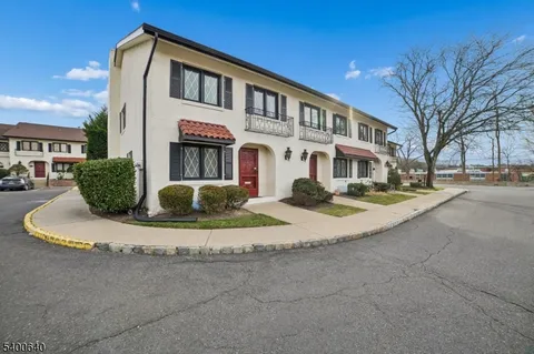 $559,000 | 5 Dorado Drive, Unit E, Morristown, NJ 07960