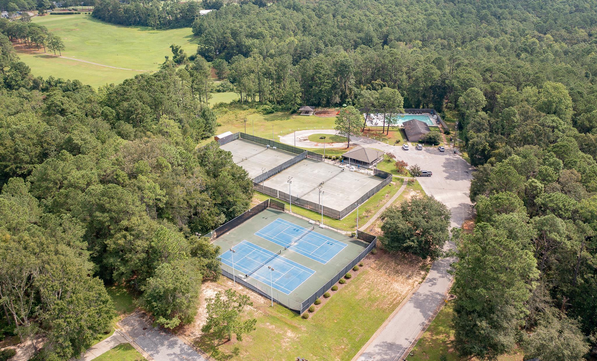 178 Lakeview Loop Daphne, AL 36526 - Photo 43 of 43 Tennis court