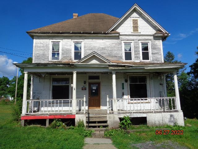 267 Pike Street Callensburg, PA 16213 - Photo 1 of 8