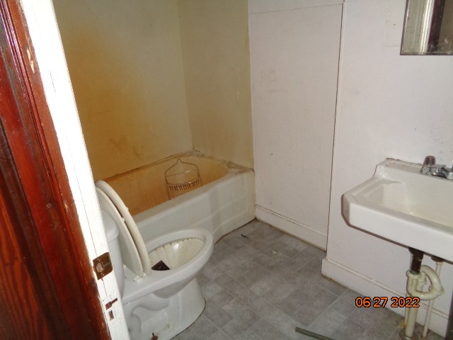267 Pike Street Callensburg, PA 16213 - Photo 8 of 8