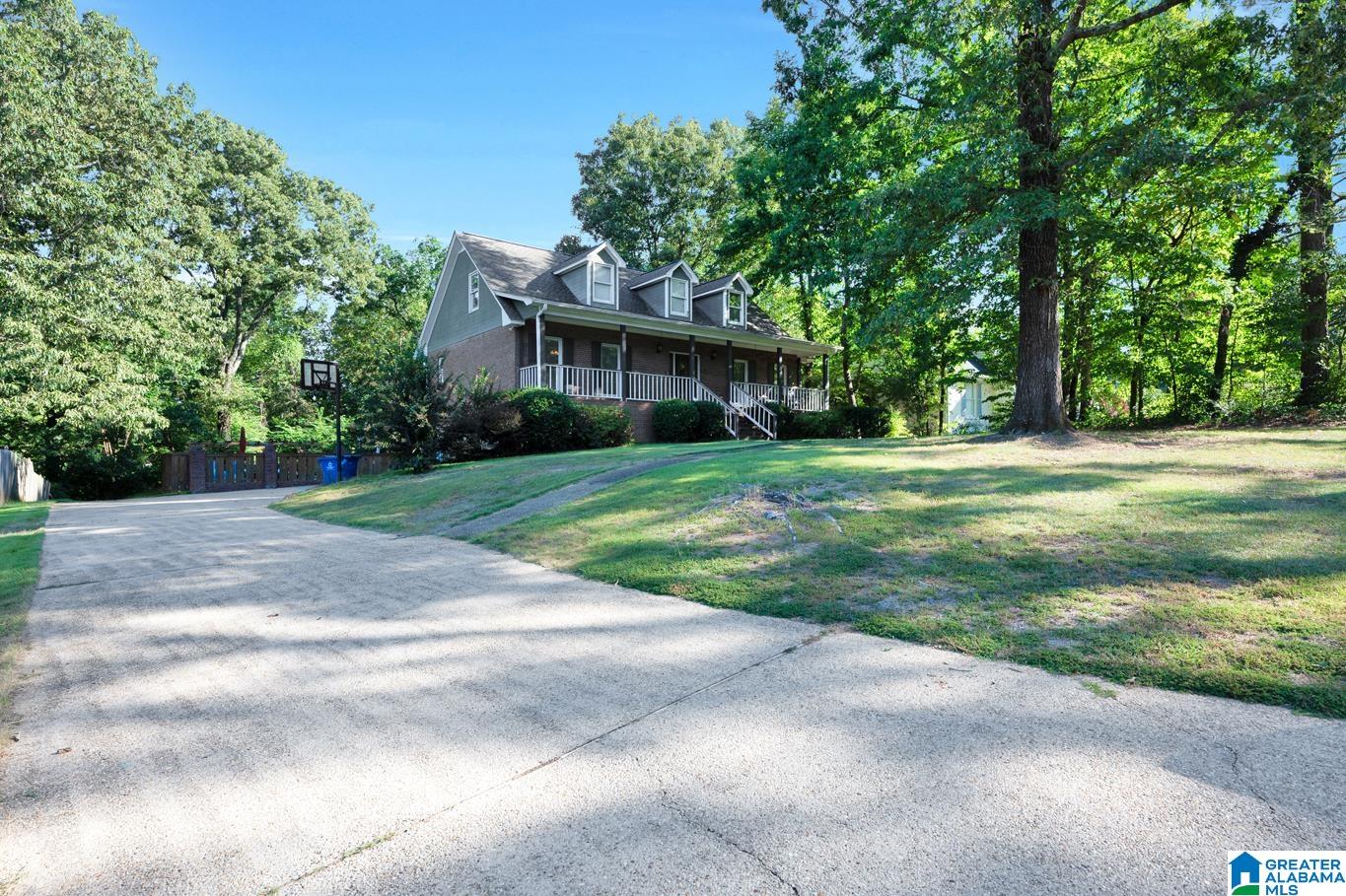 3018 Hunters Run Gardendale, AL 35071 - Photo 3 of 43