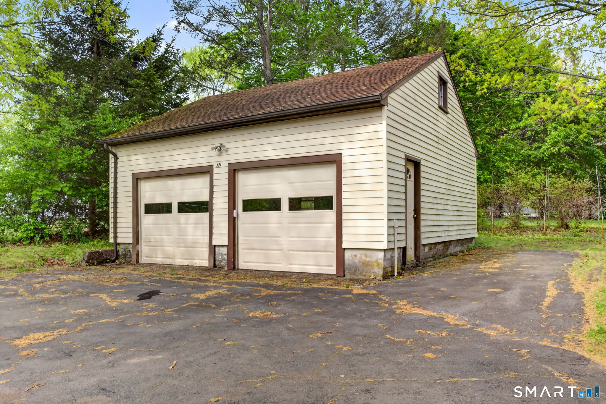 121 Cherry Hill Road Middlefield, CT 06455 - Photo 3 of 40 a view of a house with a yard
