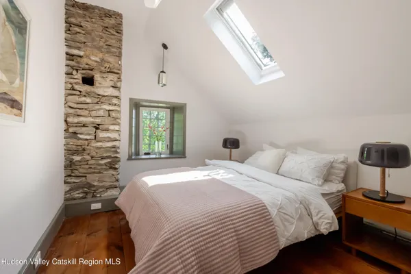 a view of a backyard with plants