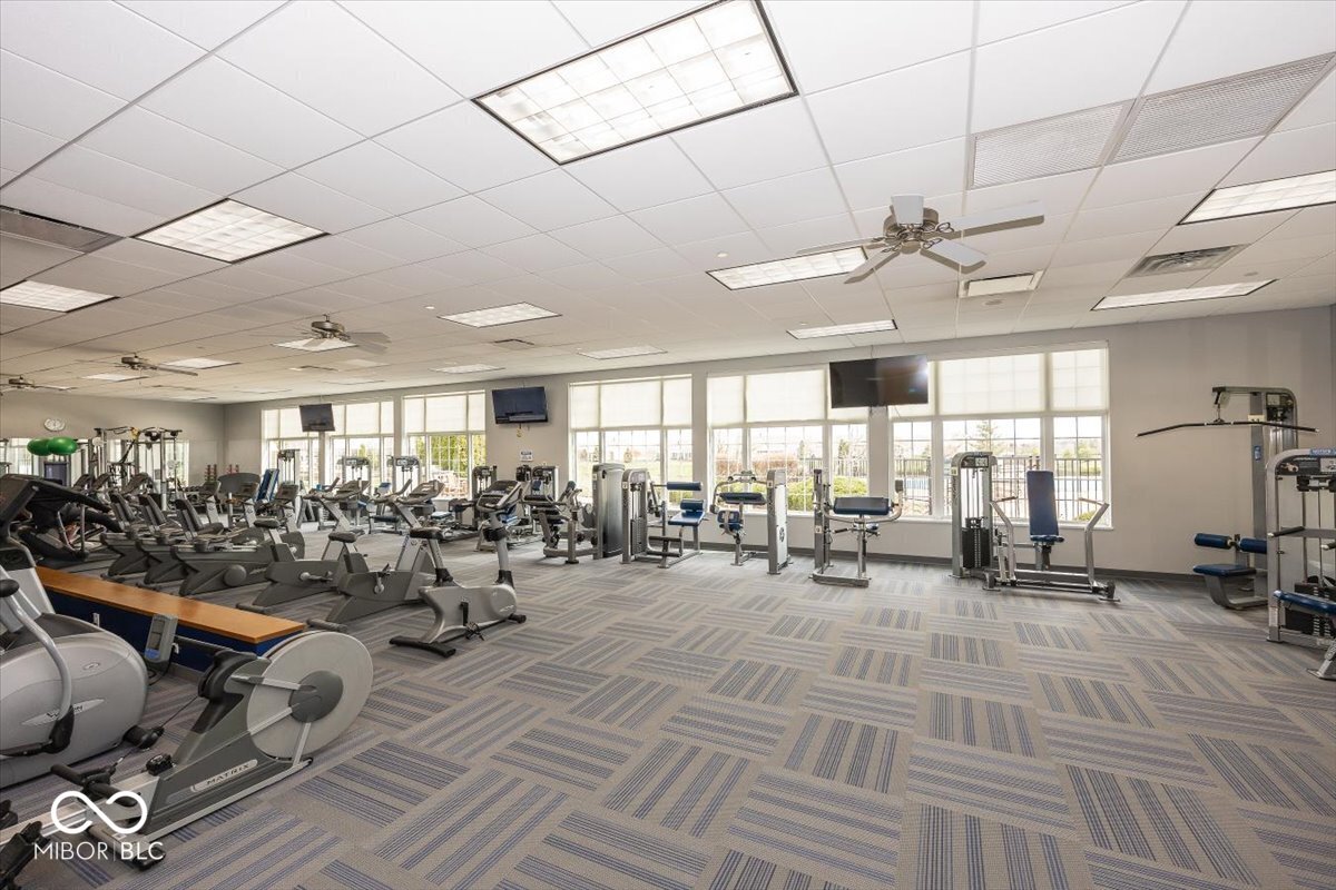 16232 Brookmere Avenue Fishers, IN 46037 - Photo 26 of 33