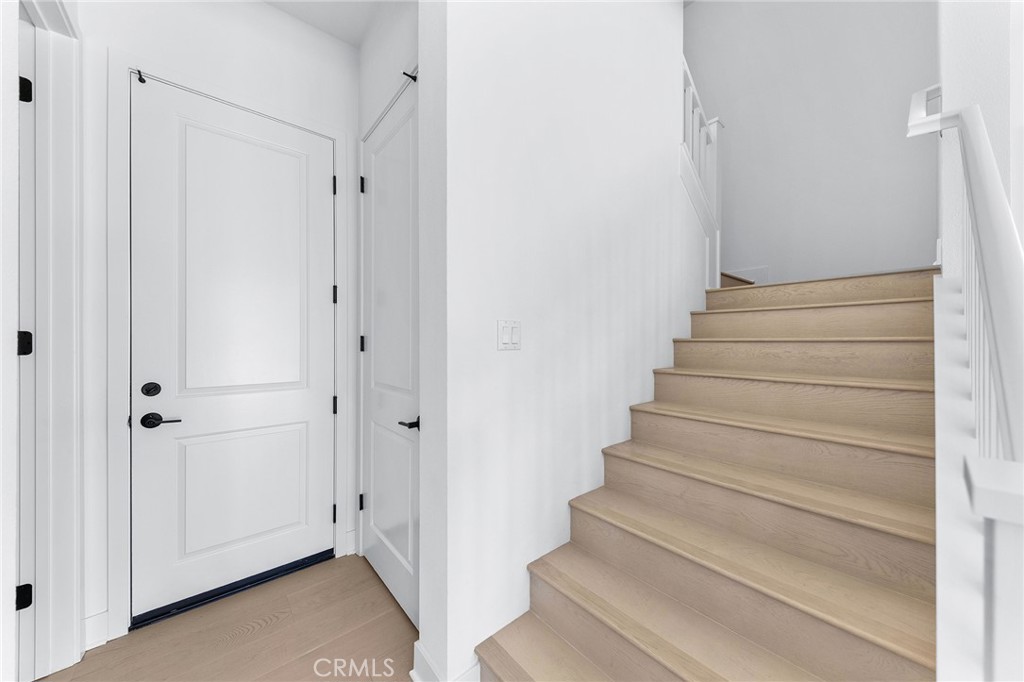 123 Bosal Irvine, CA 92618 - Photo 26 of 75 a view of an entryway with hallway