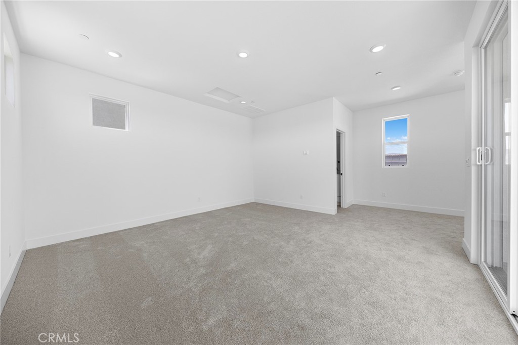 123 Bosal Irvine, CA 92618 - Photo 58 of 75 an empty room with a empty space