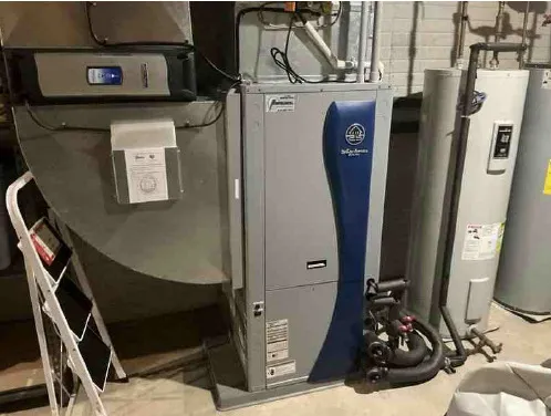 a bathroom with a sink and toilet