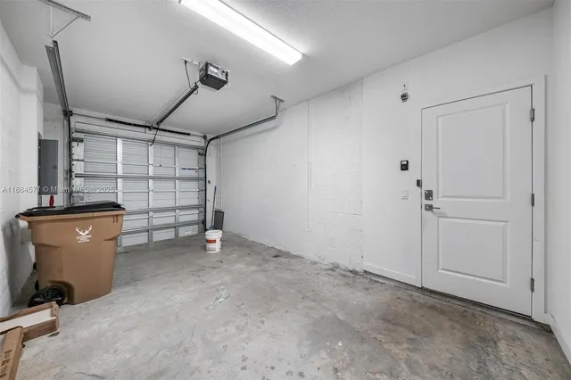 a view of a garage room