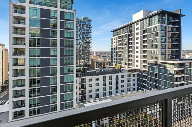 $849,900 | 350 West Ash Street, Unit 905, San Diego, CA 92101