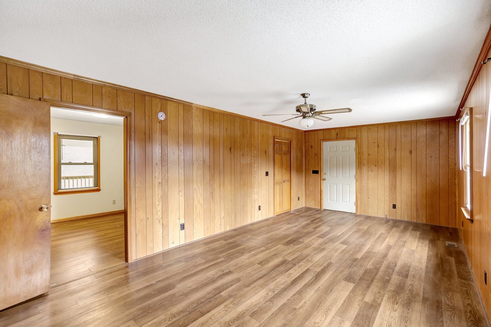 381 Lenhardt Road Easley, SC 29640 - Photo 12 of 33