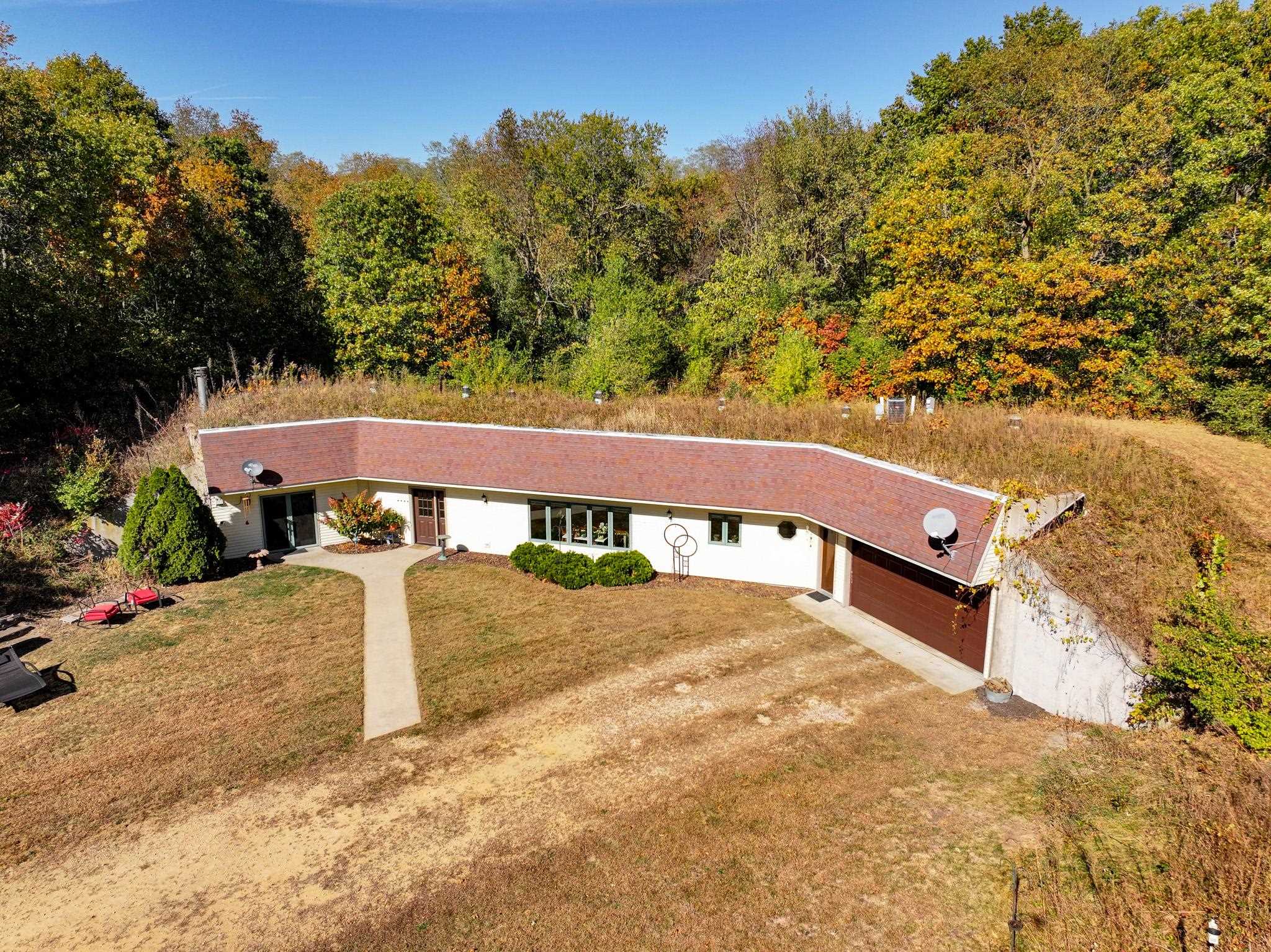 802 Union Road Amboy, IL 61310 - Photo 9 of 63