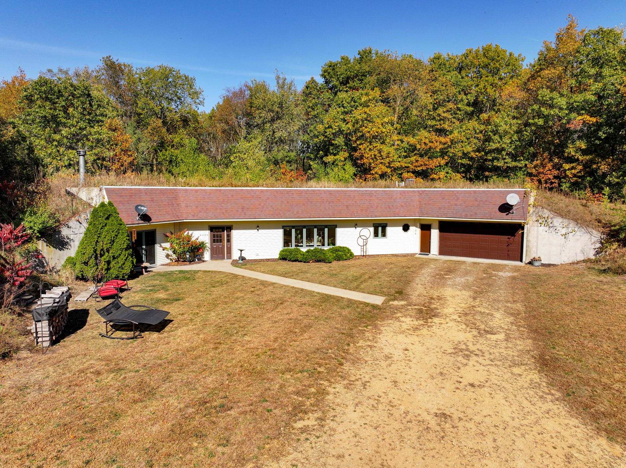 802 Union Road Amboy, IL 61310 - Photo 10 of 63