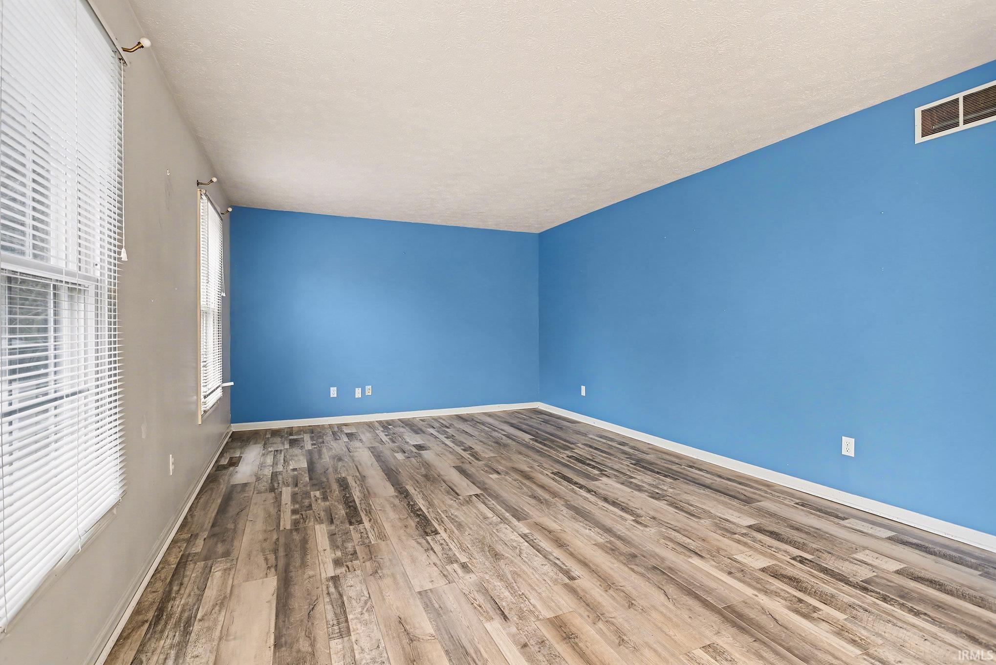 53420 Old Farm Road Elkhart, IN 46514 - Photo 13 of 30