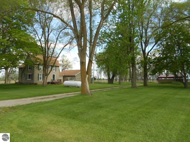 5619 West Van Buren Road Alma, MI 48801 - Photo 27 of 27 1784943-26.JPG