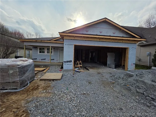 $285,000 | 8310 Laurel Springs Drive, Charlestown, IN 47111