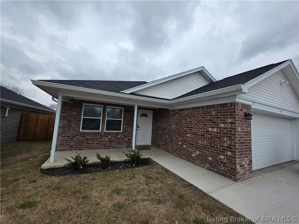 $285,000 | 8310 Laurel Springs Drive, Charlestown, IN 47111