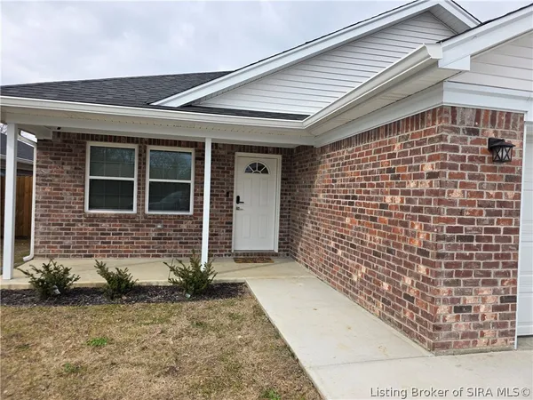 $285,000 | 8310 Laurel Springs Drive, Charlestown, IN 47111