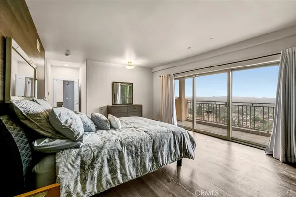 $12,000 | 876 Harrington Road, Glendale, CA 91207