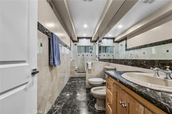 $12,000 | 876 Harrington Road, Glendale, CA 91207