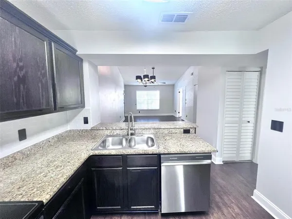 $1,875 | 7828 Hardwick Drive, Unit 927, New Port Richey, FL 34653
