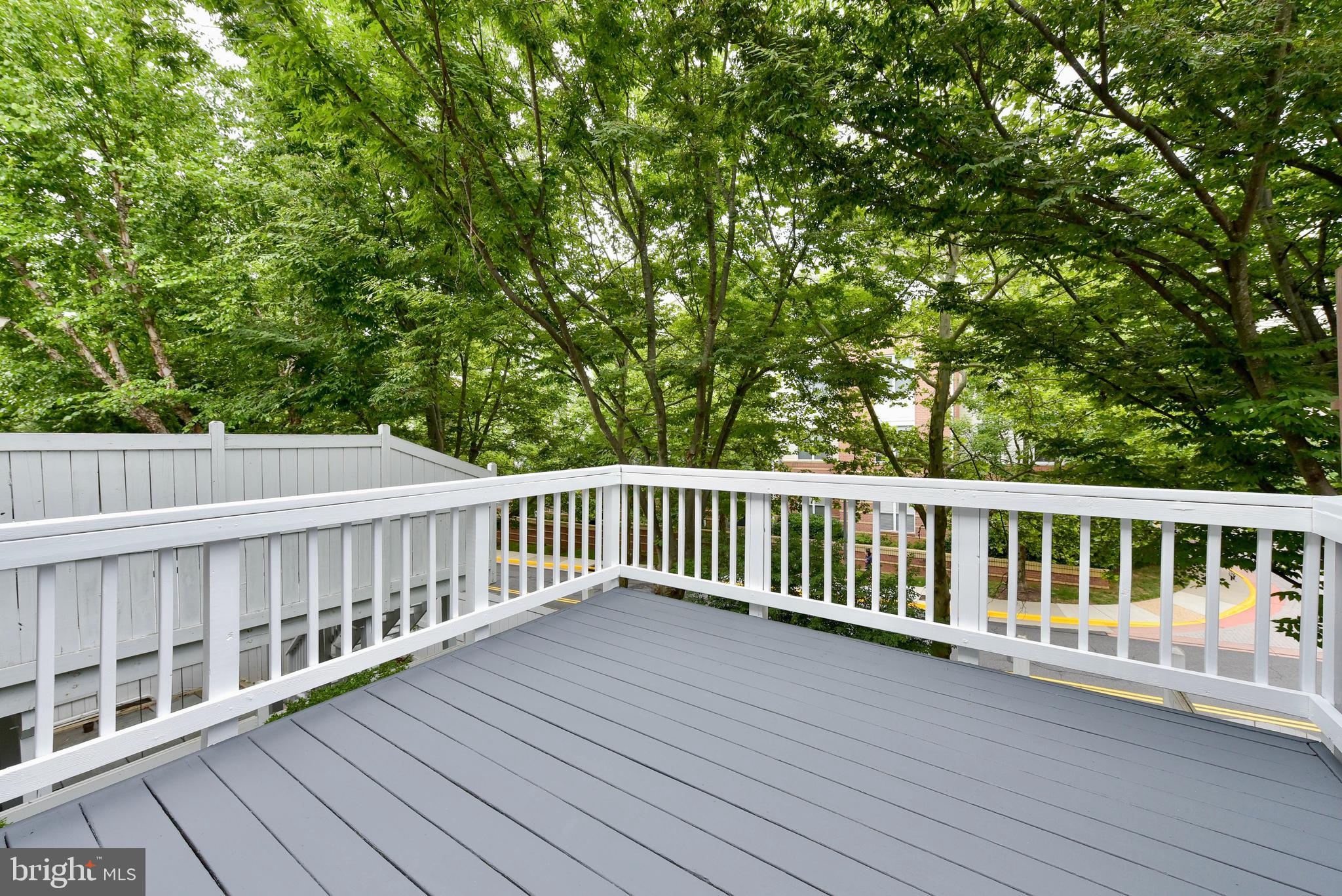 2735 Pembsly Drive Vienna, VA 22181 - Photo 27 of 31