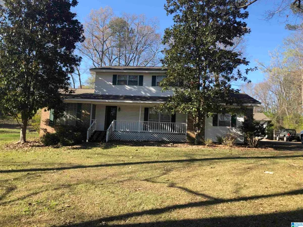 $210,000 | 146 1st Avenue, Jemison, AL 35085