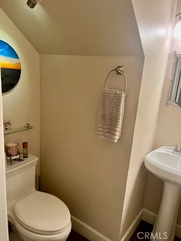 $574,900 | 5291 Colodny Drive, Unit 5, Agoura Hills, CA 91301