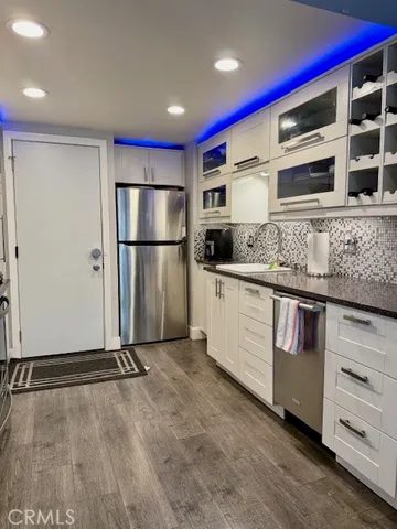 $574,900 | 5291 Colodny Drive, Unit 5, Agoura Hills, CA 91301