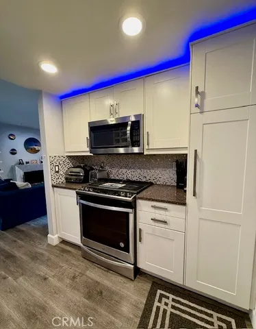 $574,900 | 5291 Colodny Drive, Unit 5, Agoura Hills, CA 91301