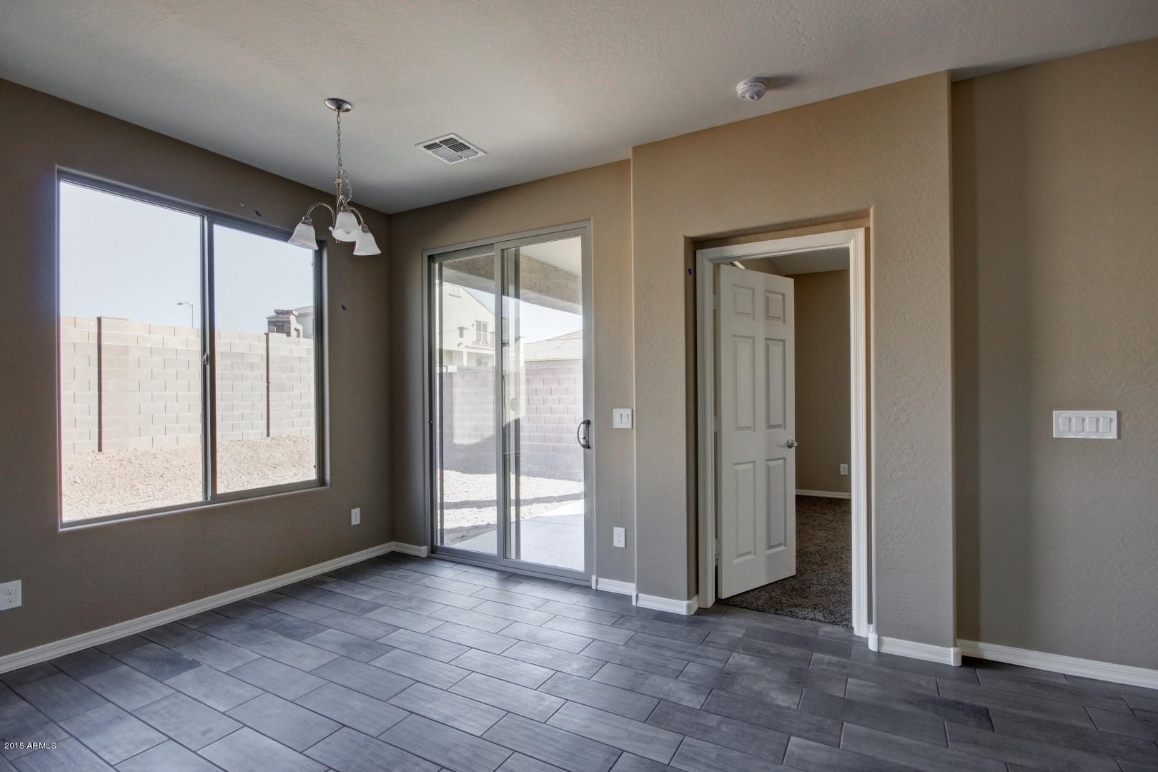 2107 East Phelps Road Phoenix, AZ 85022 - Photo 12 of 23 Mescal - 1232 (9)